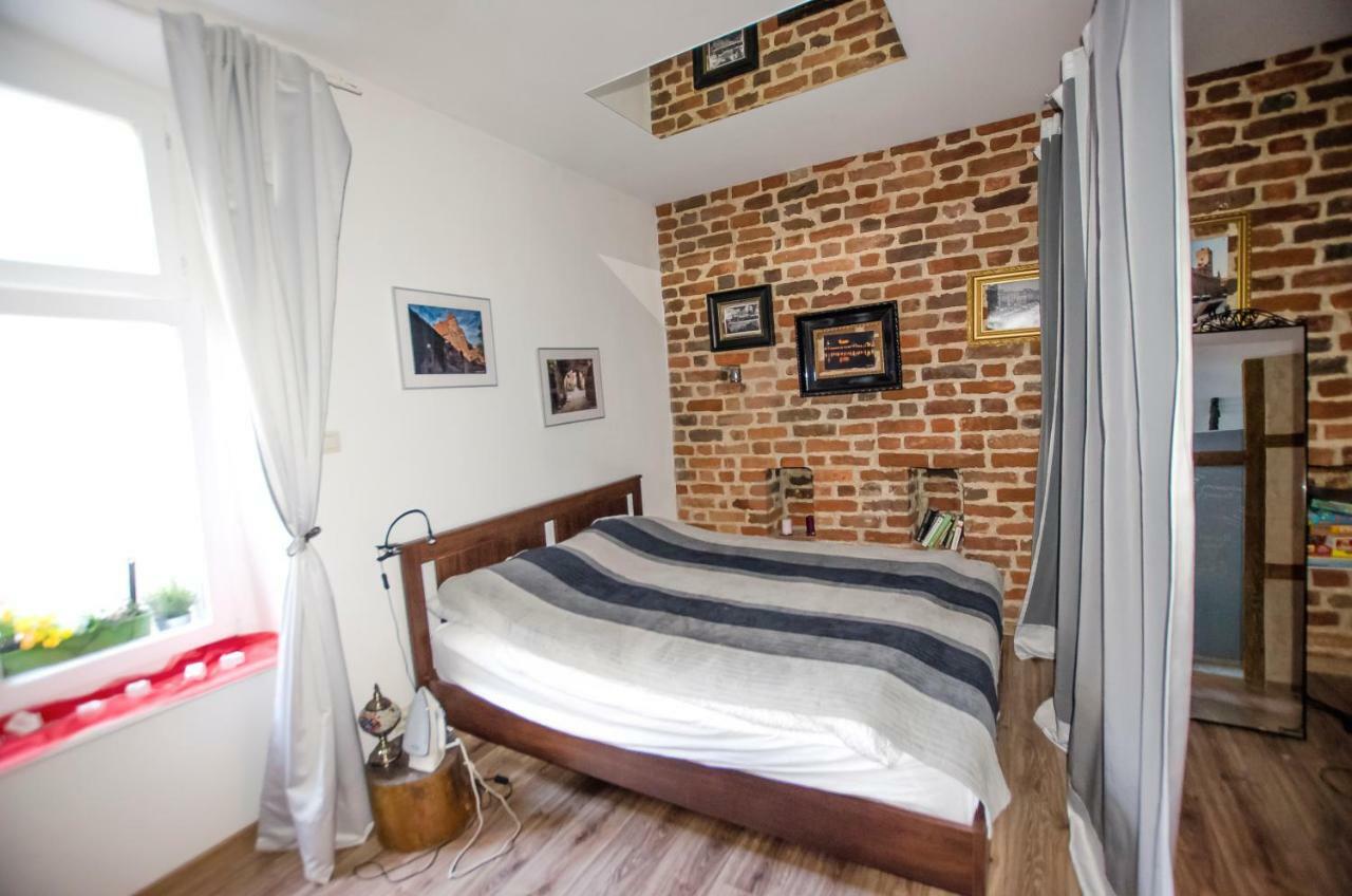 Apartament Gra - Gothic House Stary Toruń Buitenkant foto